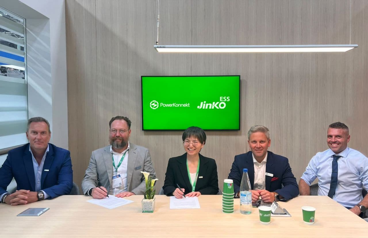 Jinko ESS Europe Partnership with PowerKonnekt